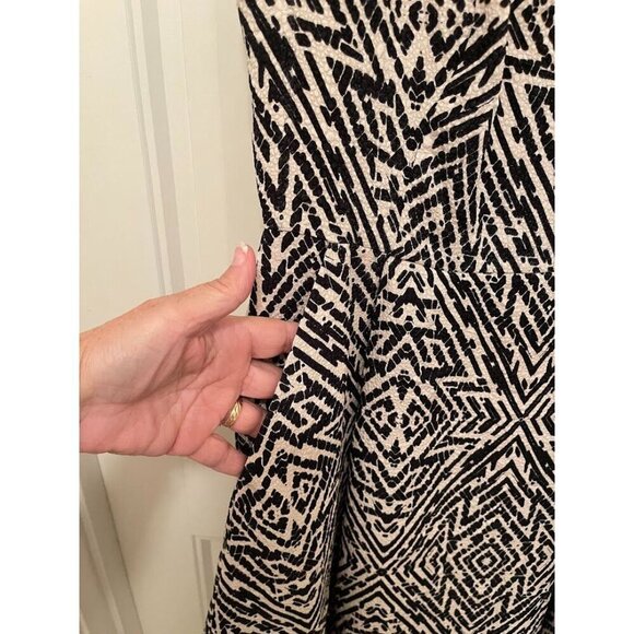 Maeve Anthropologie Geometric Print Sleeveless Dress WOMEN'S Size 4 KNEE LENTGH - Picture 12 of 16